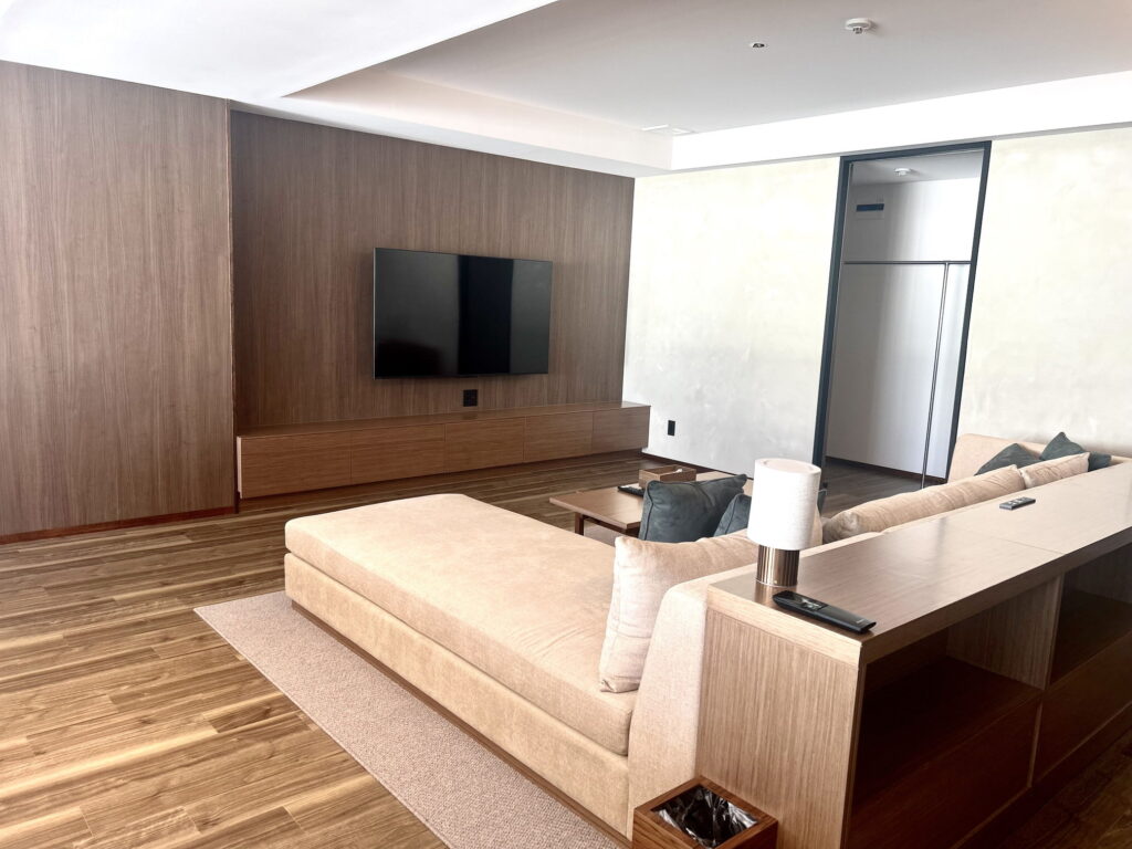 RAV RESORT OKINAWA B CLASS 501号室 内観