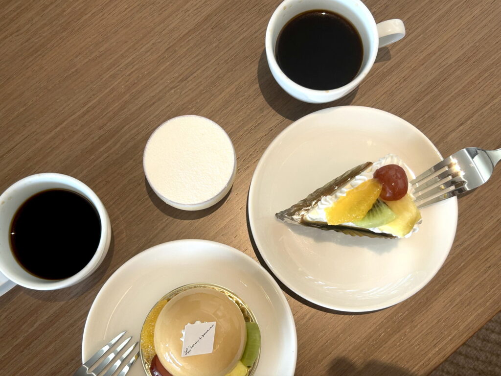 本日のケーキ3点セット