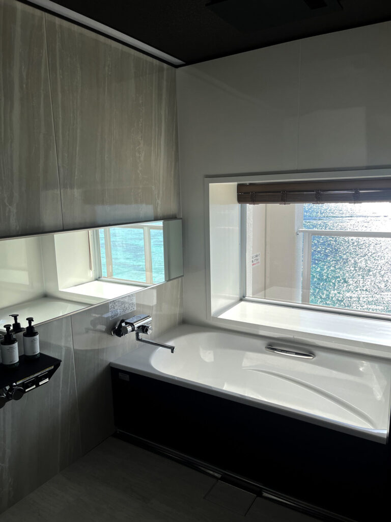 RAV RESORT OKINAWA B CLASS 501号室 お風呂