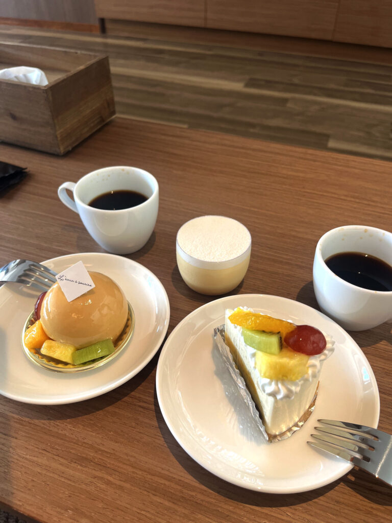 本日のケーキ3点セット