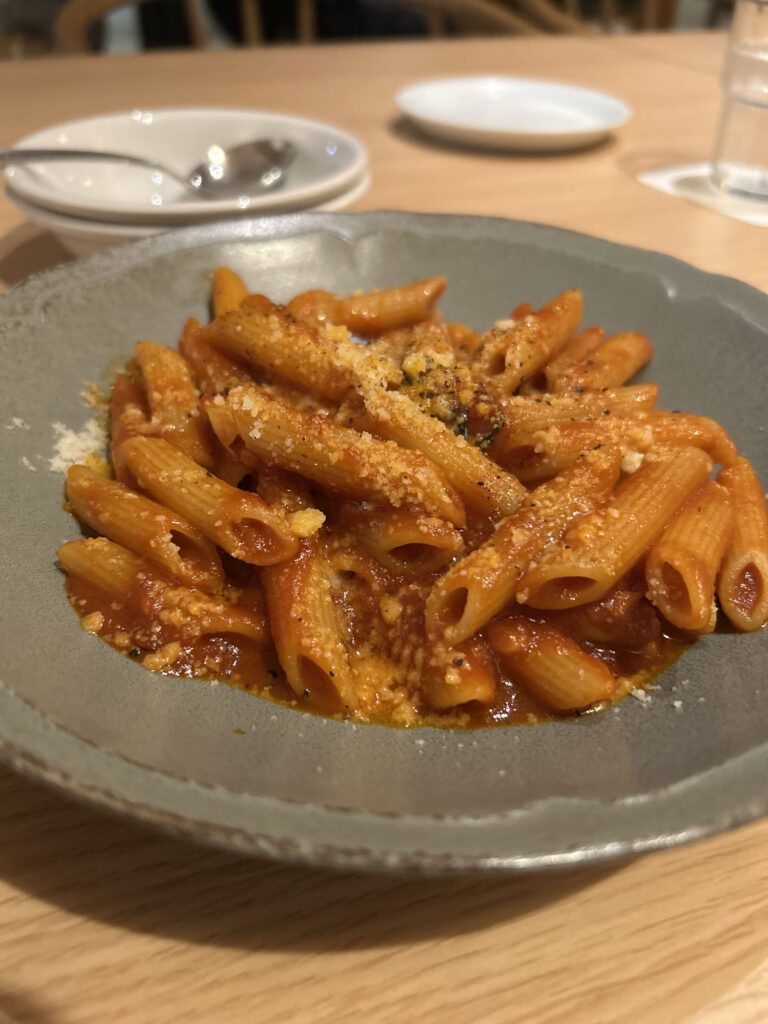 ハーブ香るスパイシーアラビアータ